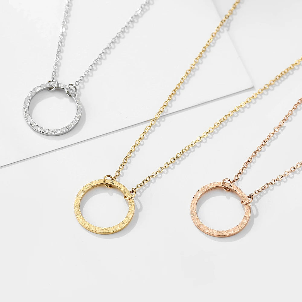 Dainty Infinity Circle Necklace Necklace Ecuyeres   