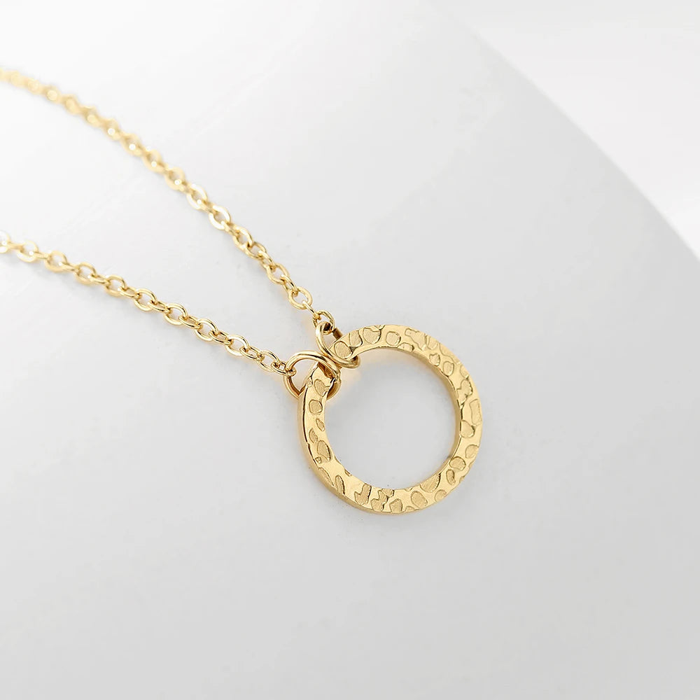 Dainty Infinity Circle Necklace Necklace Ecuyeres   