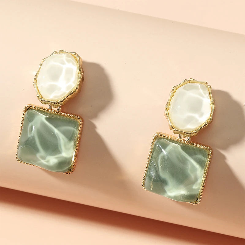 Crystal Ocean Earrings Earrings Ecuyeres White & Green  