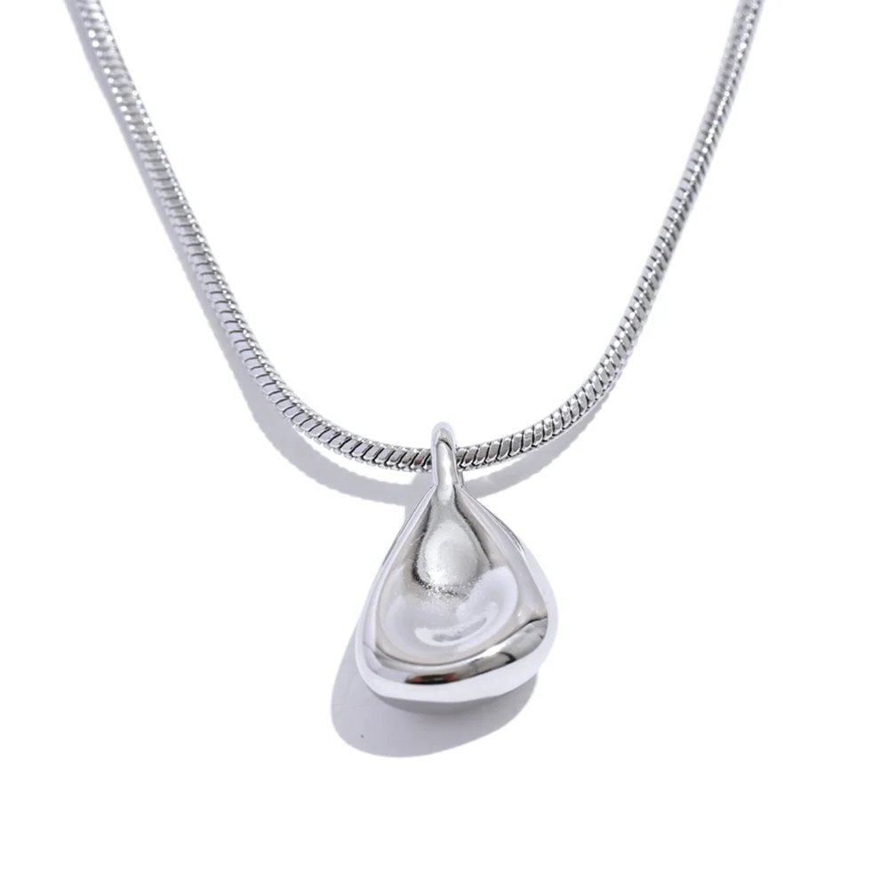 Chunky Abstract Drop Pendant Necklace Necklace Ecuyeres Silver  