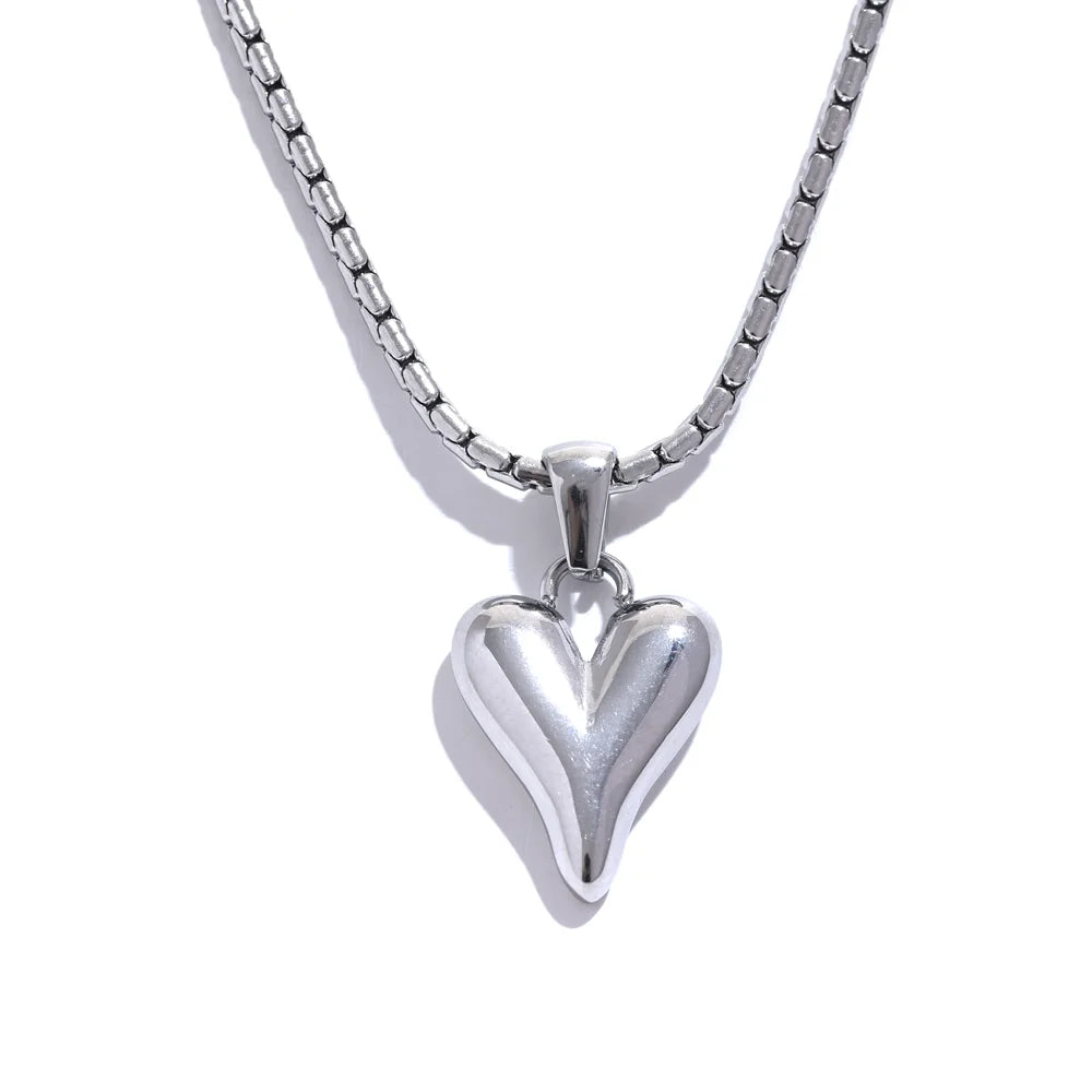 Love Heart Pendant Necklace Necklace Ecuyeres Silver  