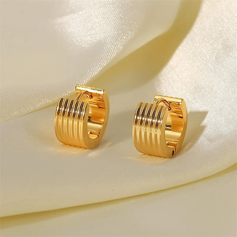 Ribbed Mini Chunky Hooped Earrings Earrings Ecuyeres   